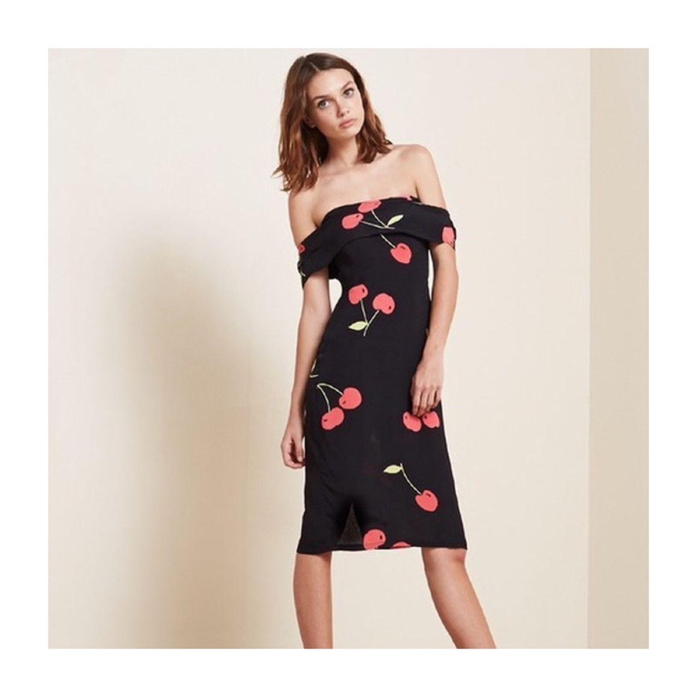 Rare find: Reformation Carrera Sheath Dress Cherry Print NWT